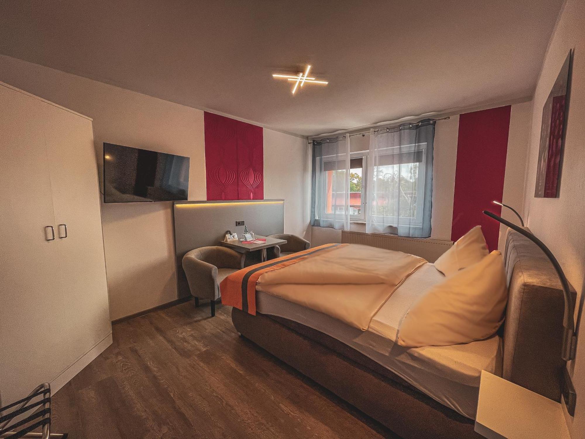 Pension Rüssel-Pub Sangerhausen Habitación foto
